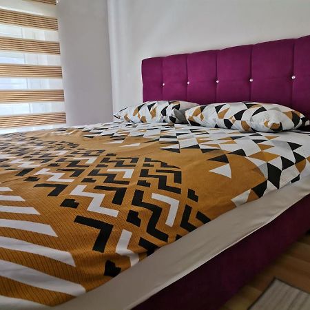 Centar Apartman Enmi 111 Banja Luka Eksteriør bilde